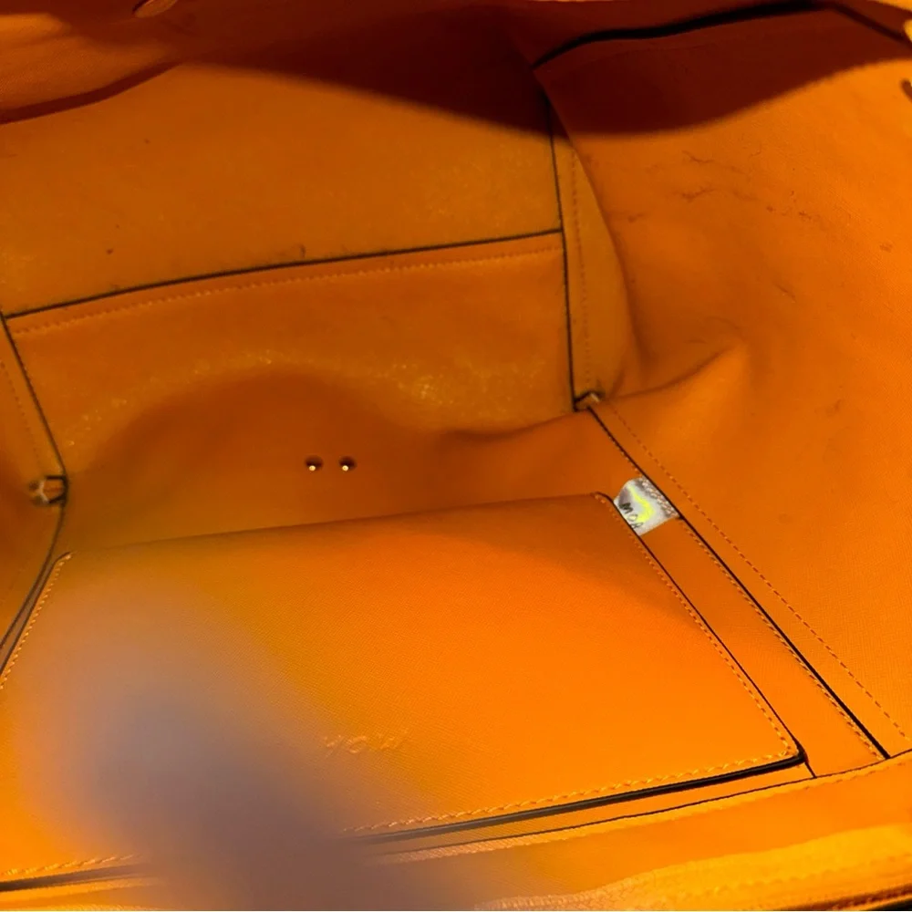 MOA YELLOW BAG